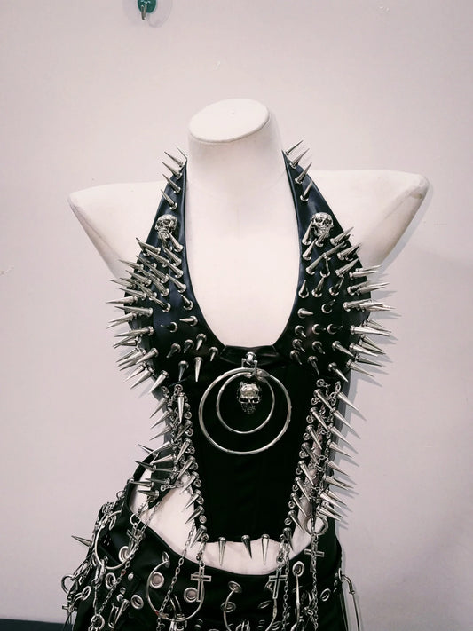 Hug you hardcore - tank top with spikes
