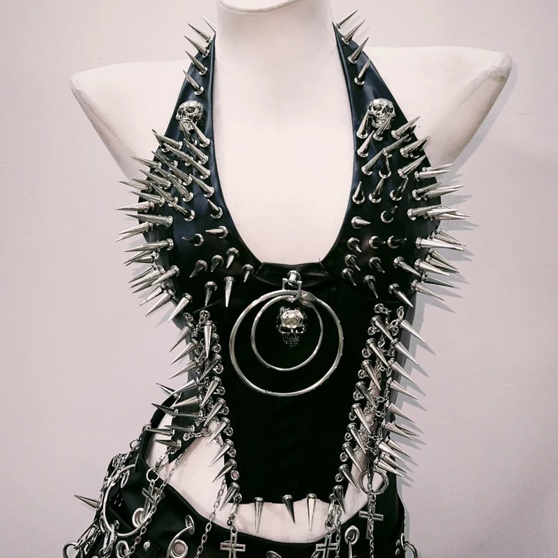 Hug you hardcore - tank top with spikes